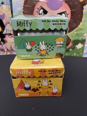 miffy Pull-Out Sticky Notes in Green & Yellow